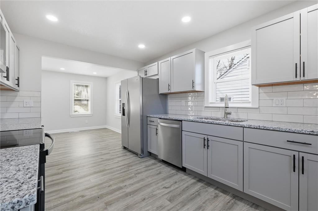 2914 W 45th Avenue — photo 11