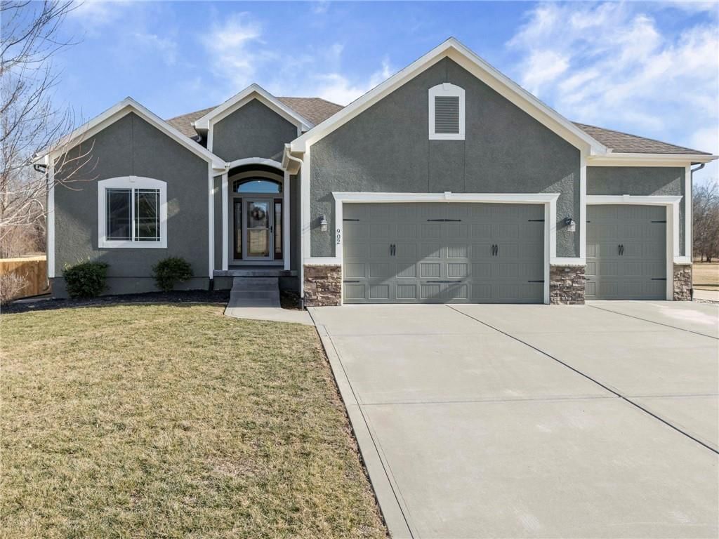 902 Buckeye Lane — photo 2