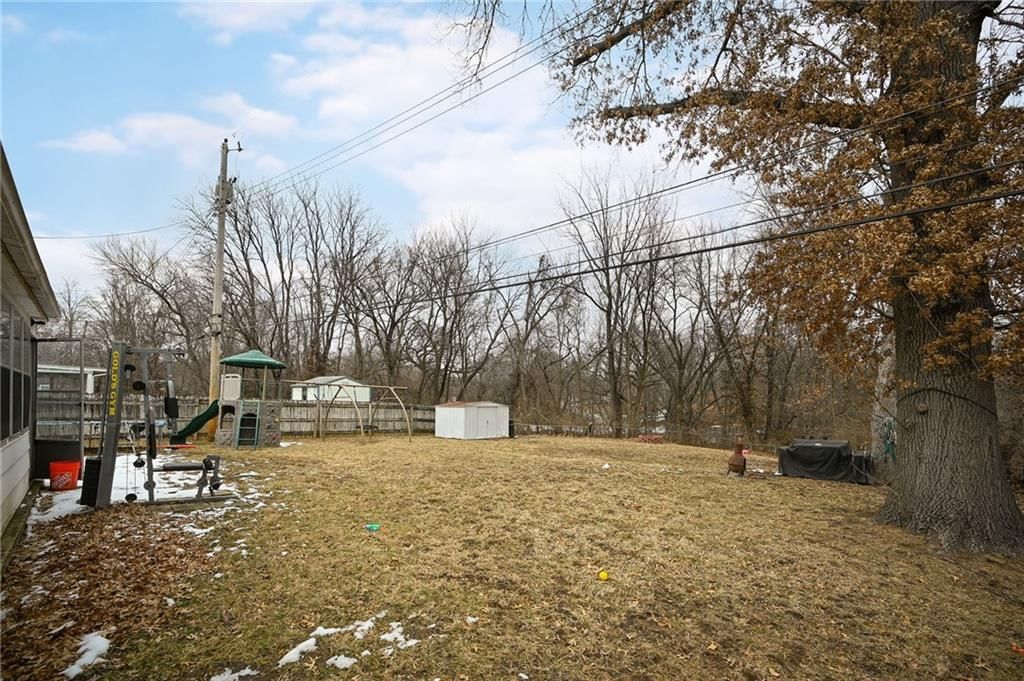 4357 N Drury Avenue — photo 19
