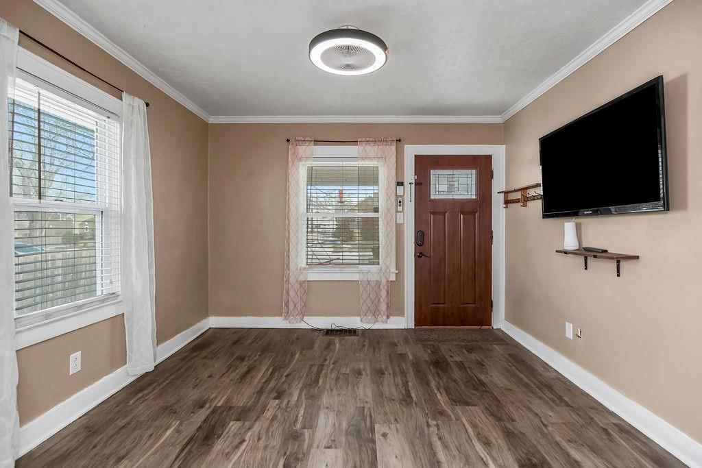 1514 S Cedar Avenue — photo 4