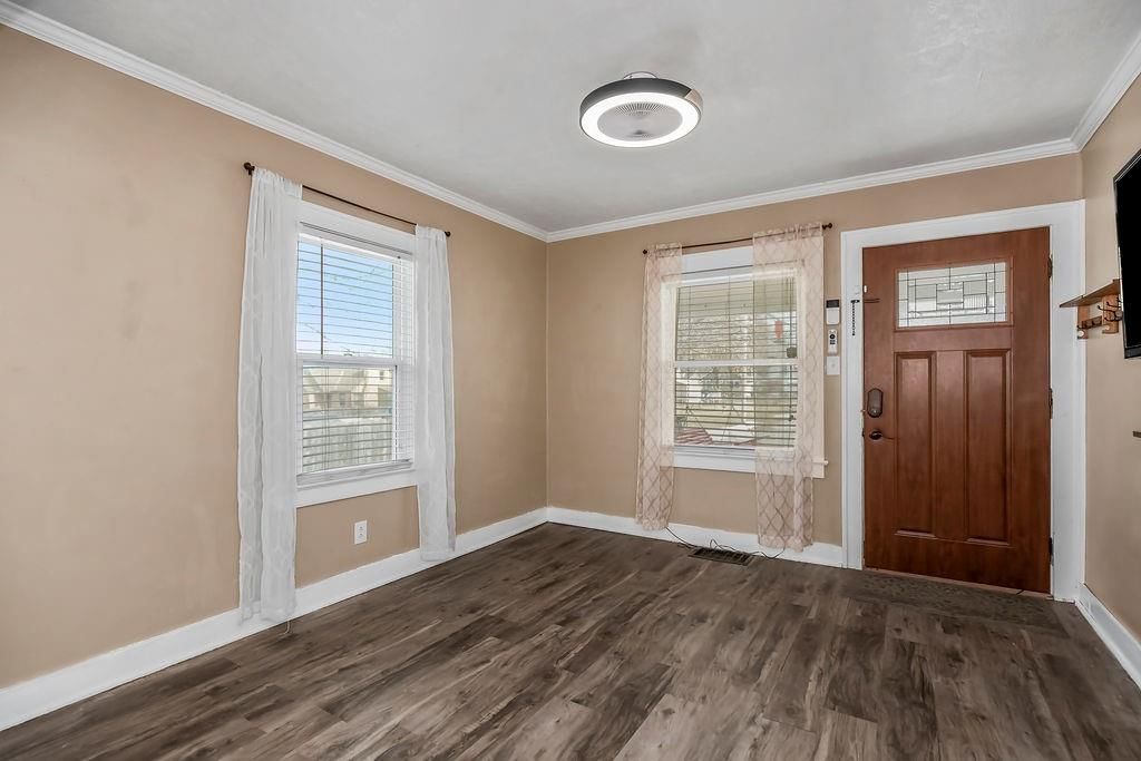 1514 S Cedar Avenue — photo 5