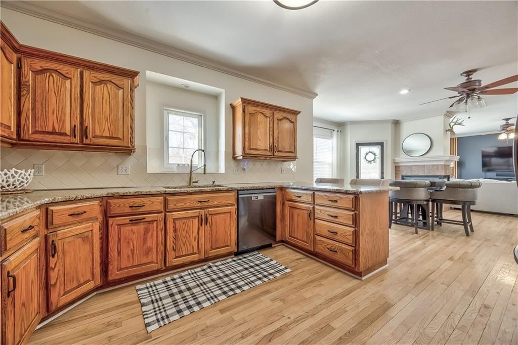 1017 Pebblebeach Drive — photo 9