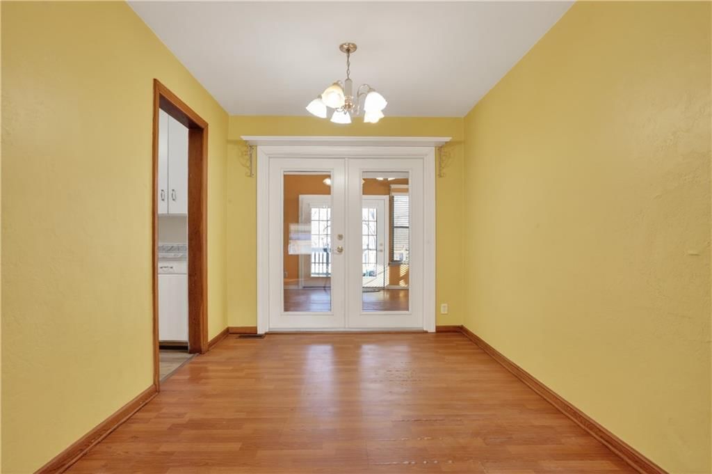 333 Allcutt Avenue — photo 4