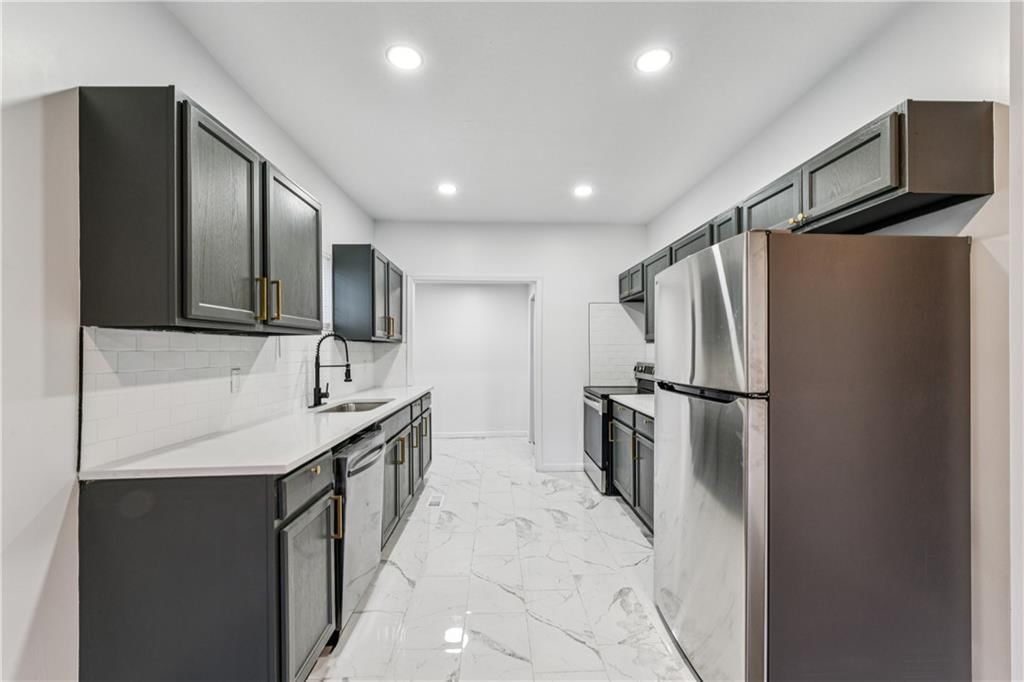 2600 Cleveland Avenue — photo 16