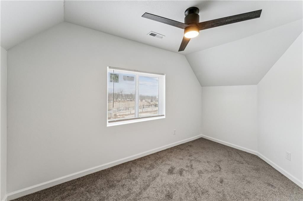 2600 Cleveland Avenue — photo 36