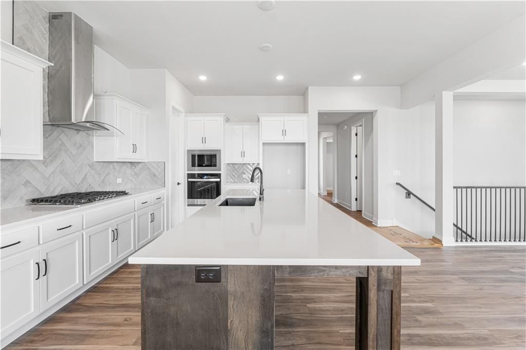1583 Grayhawk Drive — photo 9