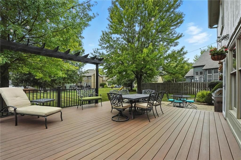 3825 NW 75th Street — photo 32