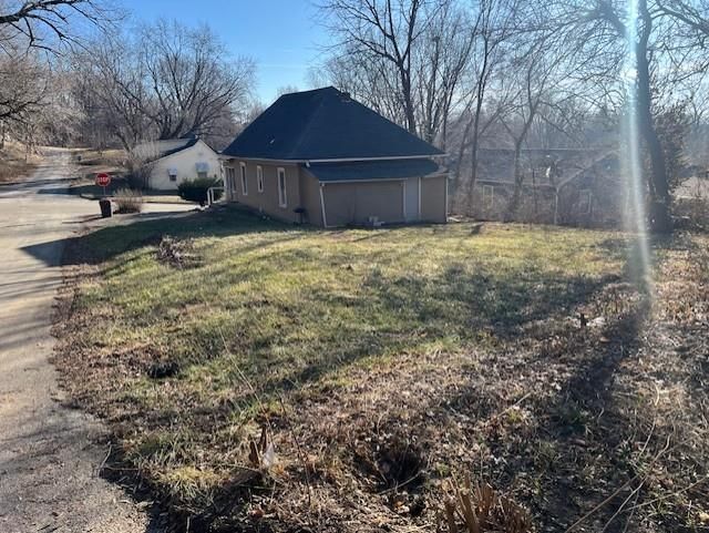 2502 S 15th Street — photo 11