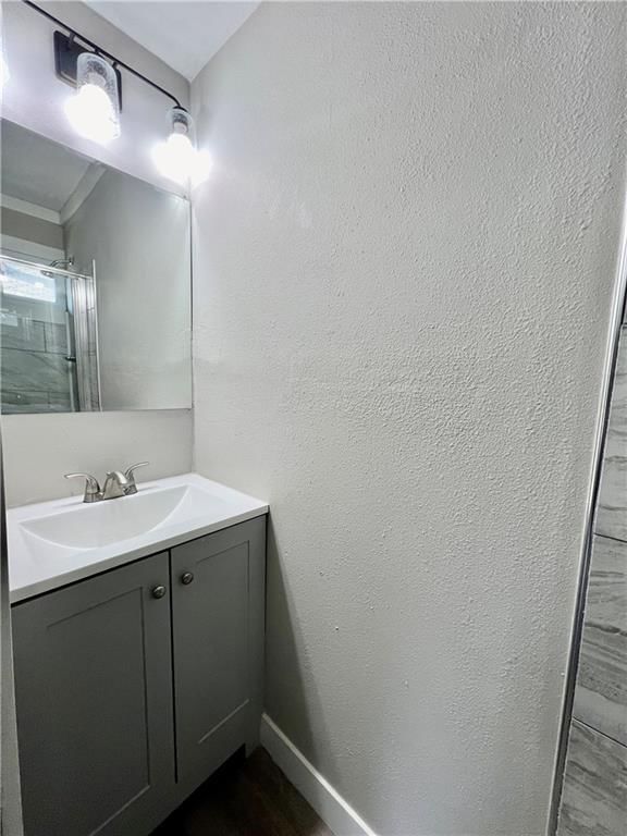 710 W 76th Street — photo 9