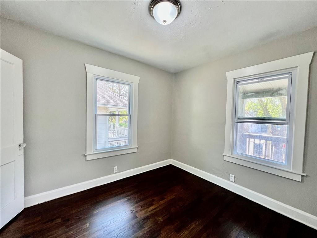 710 W 76th Street — photo 10