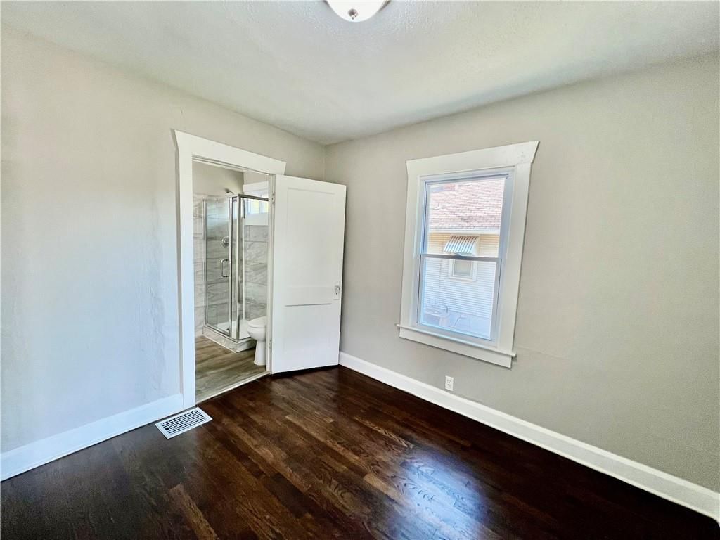 710 W 76th Street — photo 11