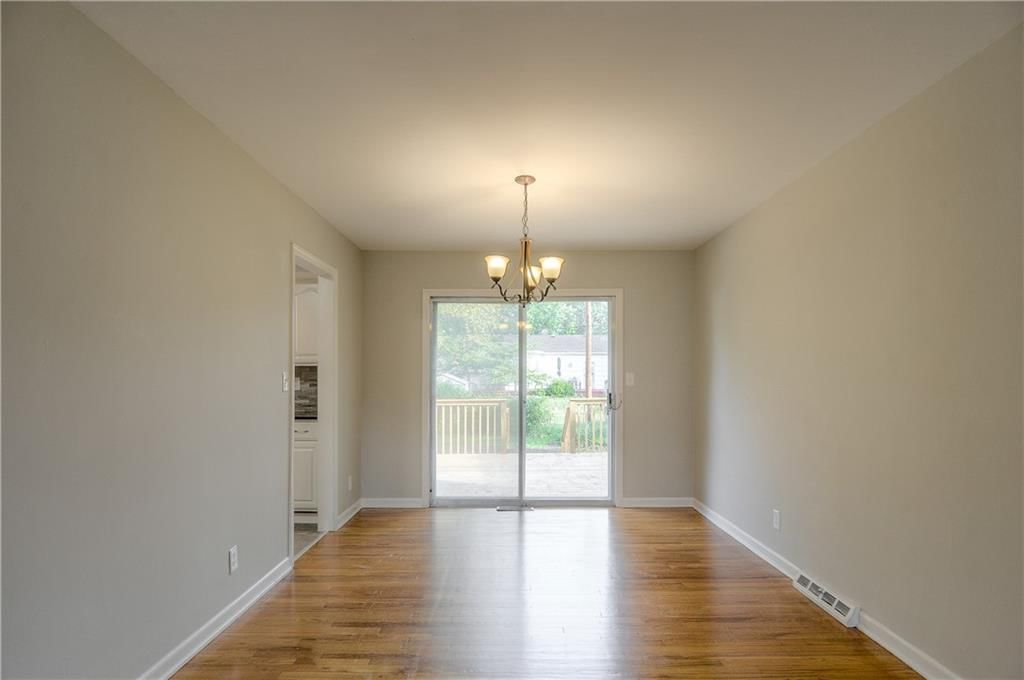 9408 E 81st Terrace — photo 7
