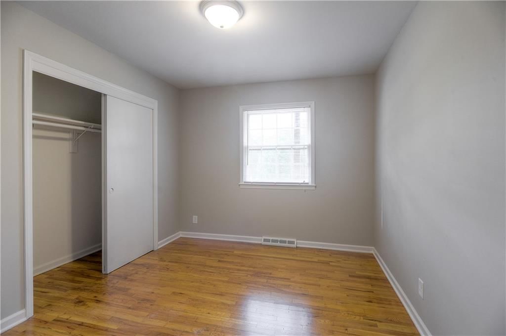 9408 E 81st Terrace — photo 13