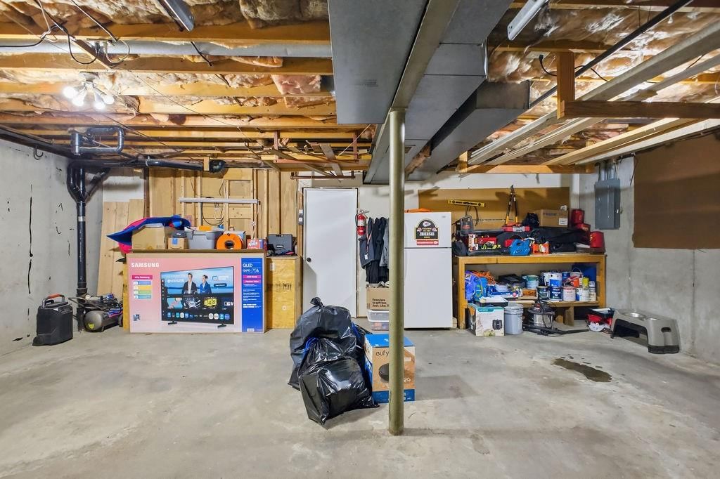 2502 Flintstone Drive — photo 36
