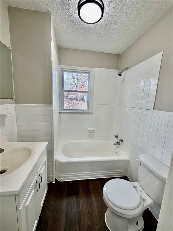 223 E Bannister Road — photo 9