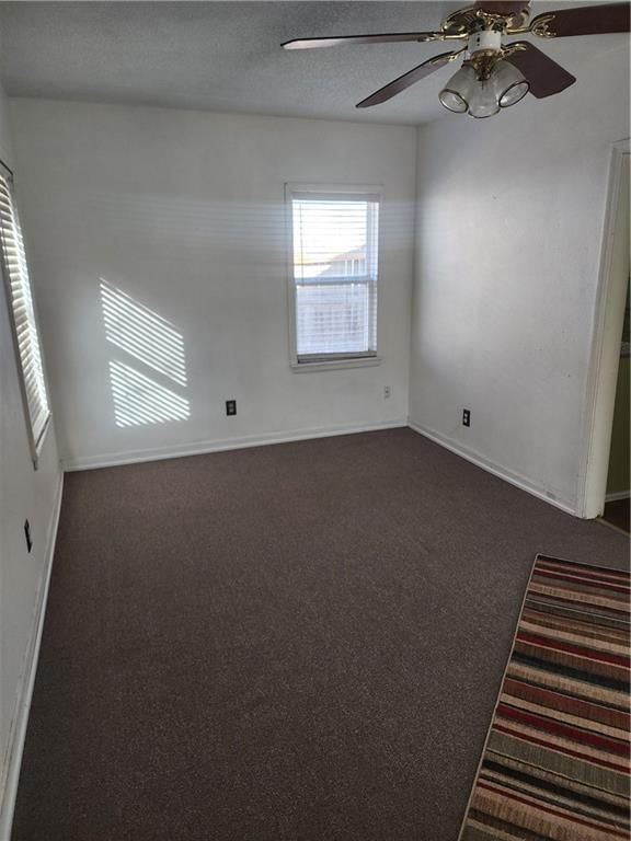 4525 Spruce Avenue — photo 3