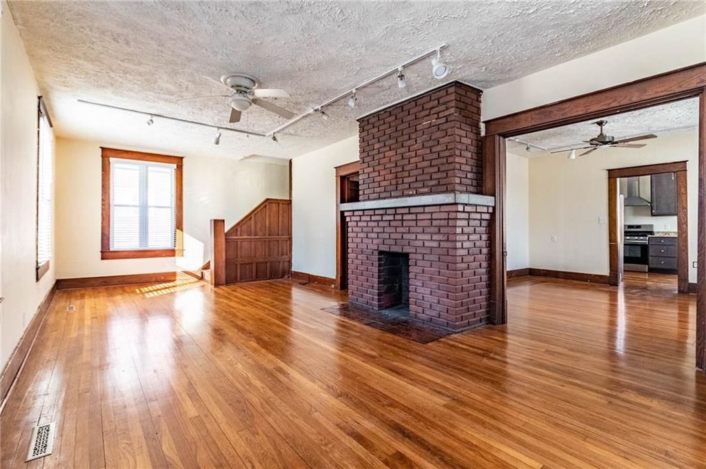 221 Broad Street — photo 11