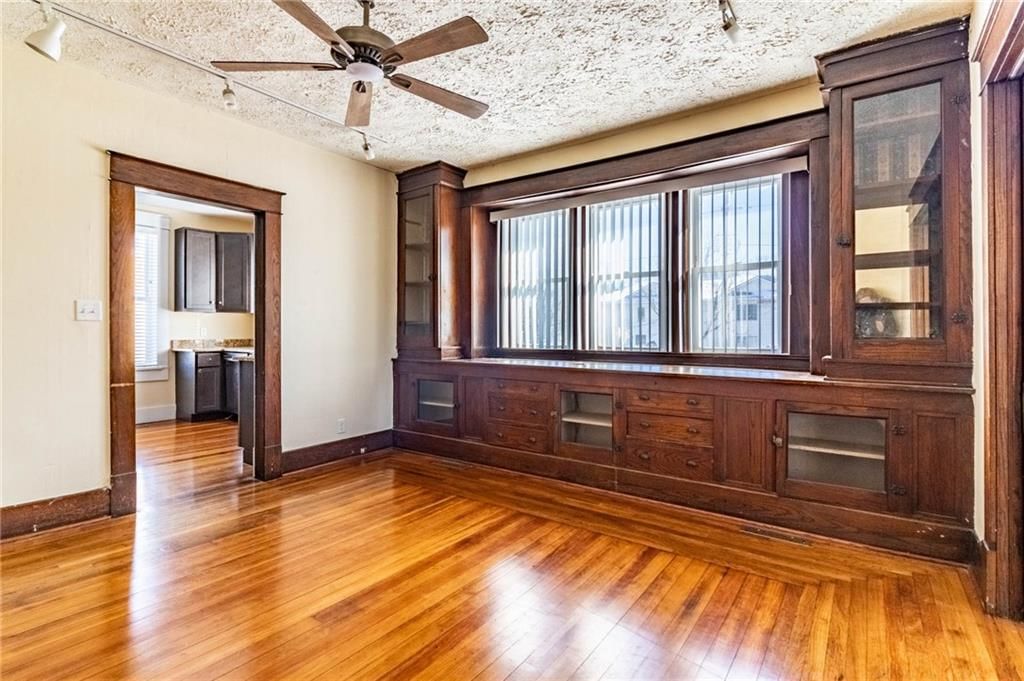 221 Broad Street — photo 16