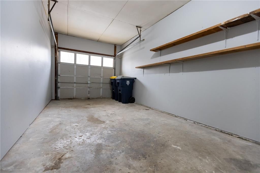 5869 N Oakley Avenue — photo 32