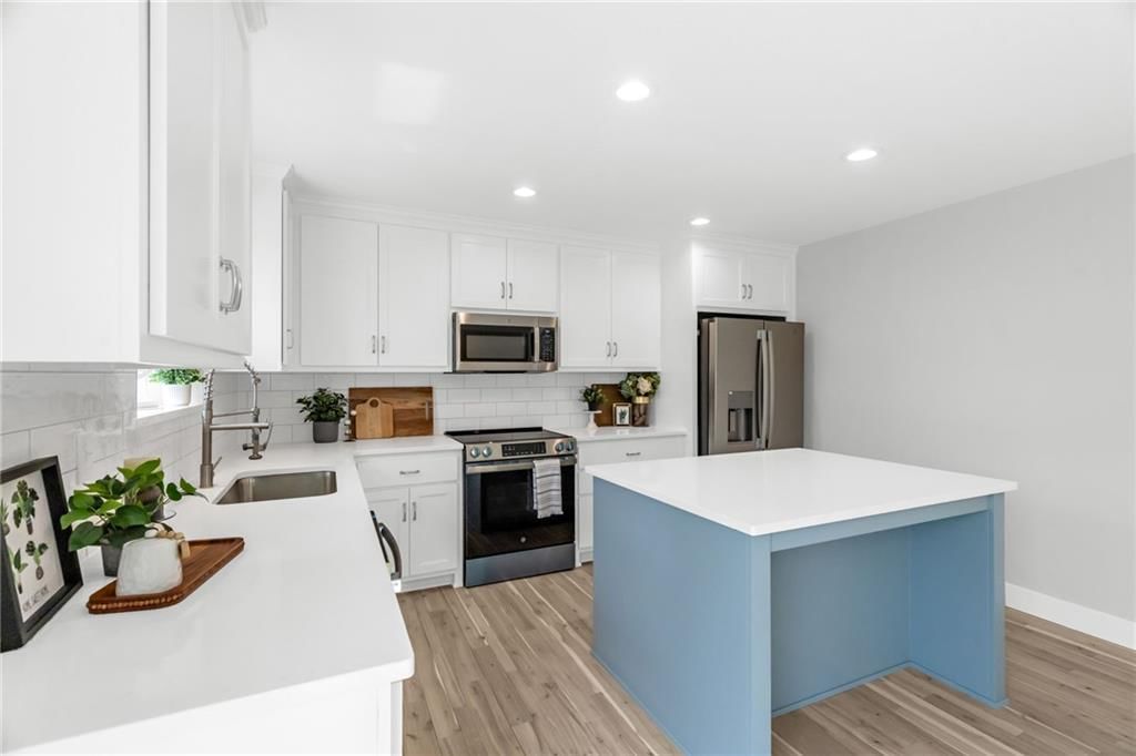 519 NE 112th Terrace — photo 10