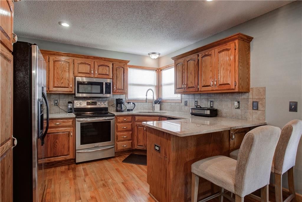 12204 WHITE OAK Street — photo 11