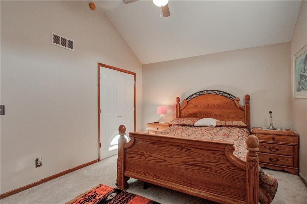 12204 WHITE OAK Street — photo 21
