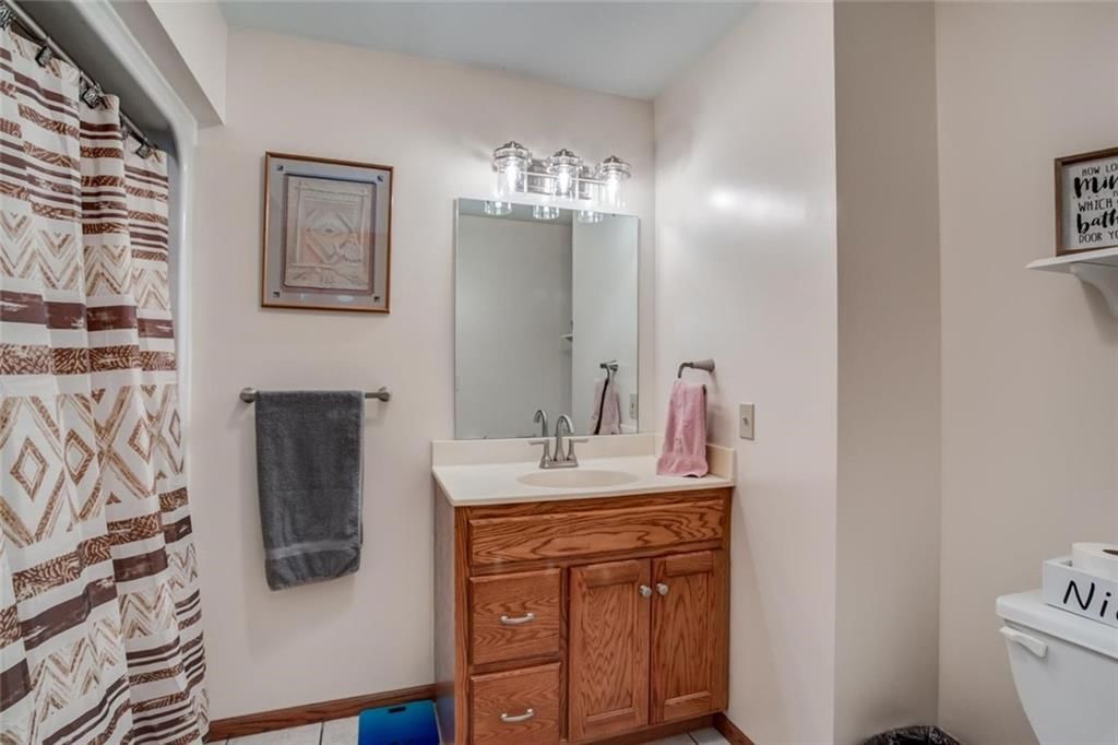 2915 Oak Hill Road — photo 14