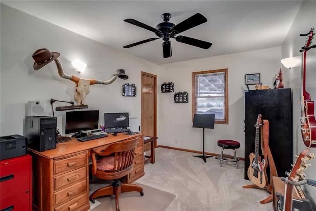 2915 Oak Hill Road — photo 15