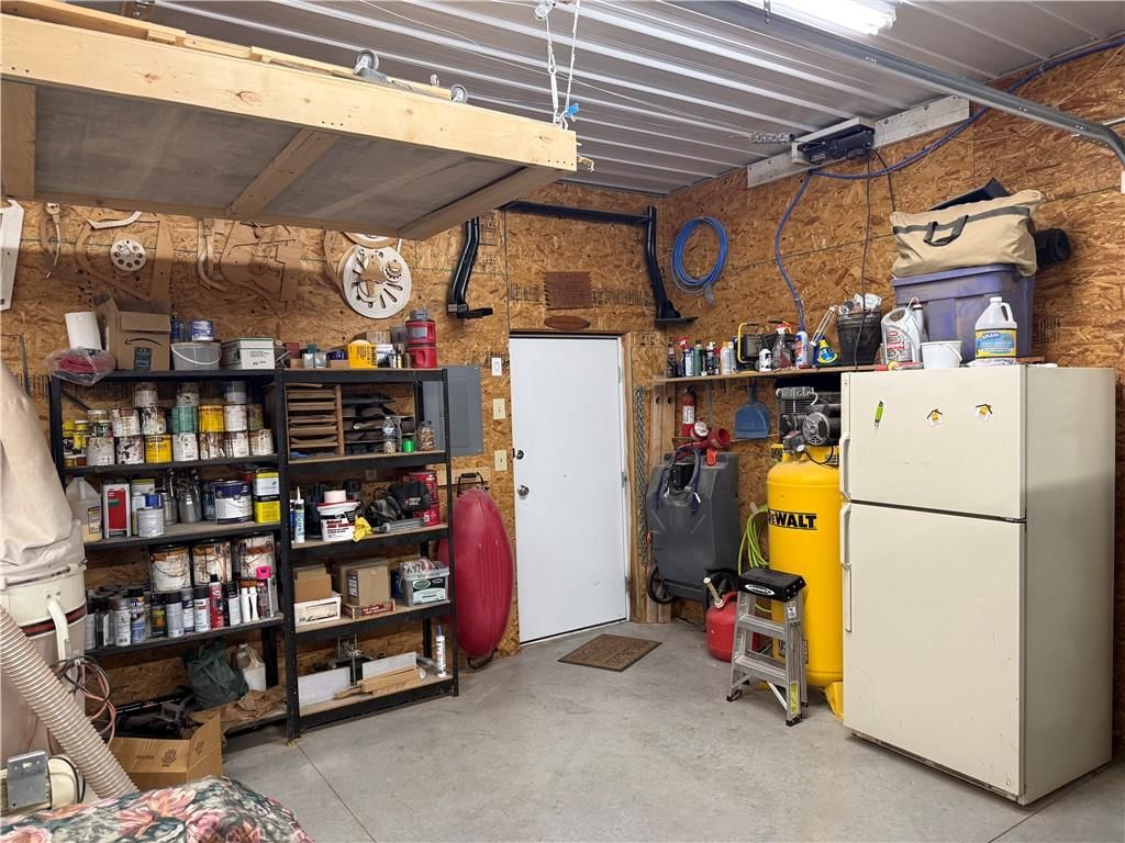 2915 Oak Hill Road — photo 40