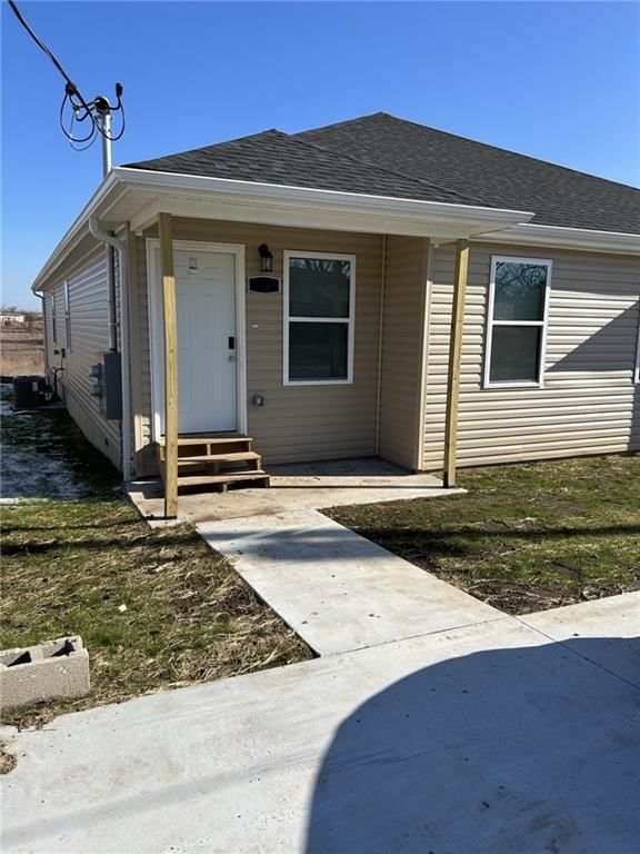 716 N Columbus Street — photo 2