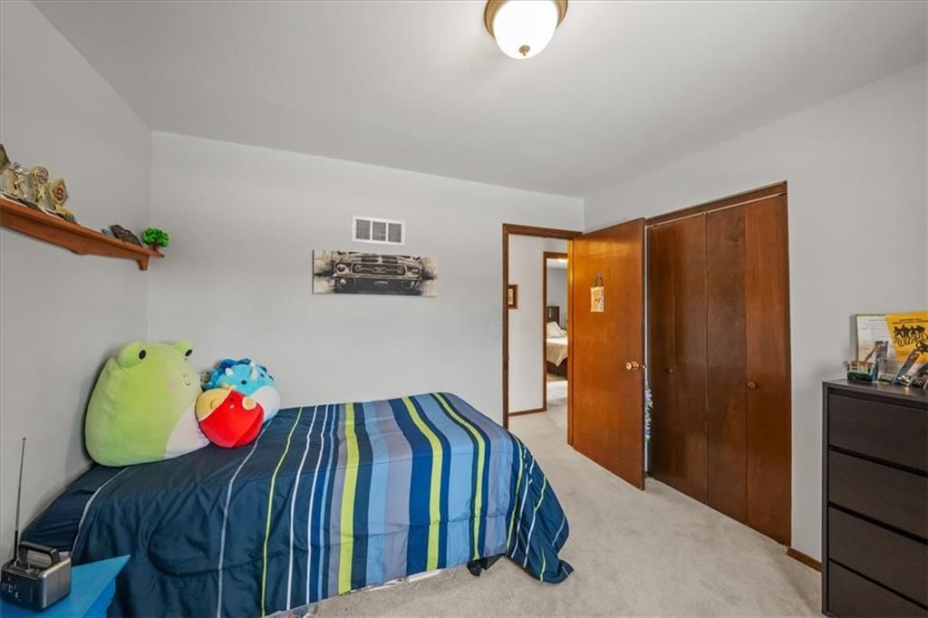 604 NE 1st Street — photo 12