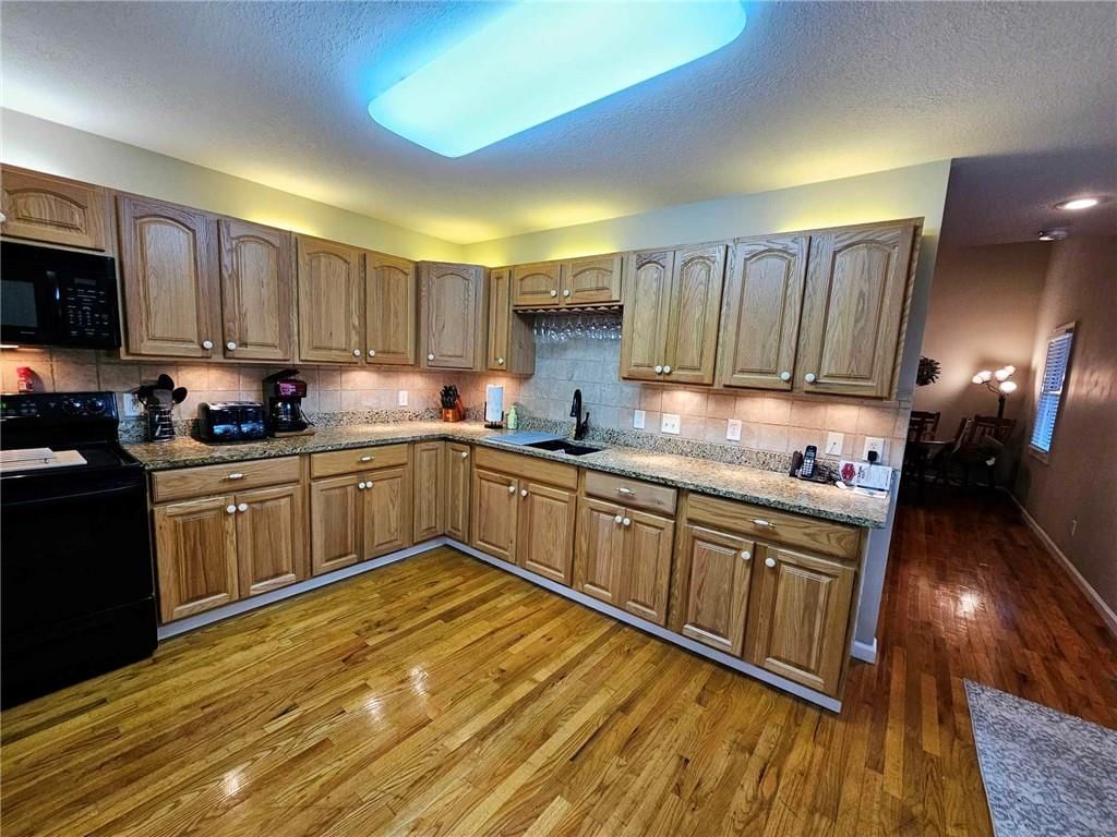 1185 Oval Road — photo 6
