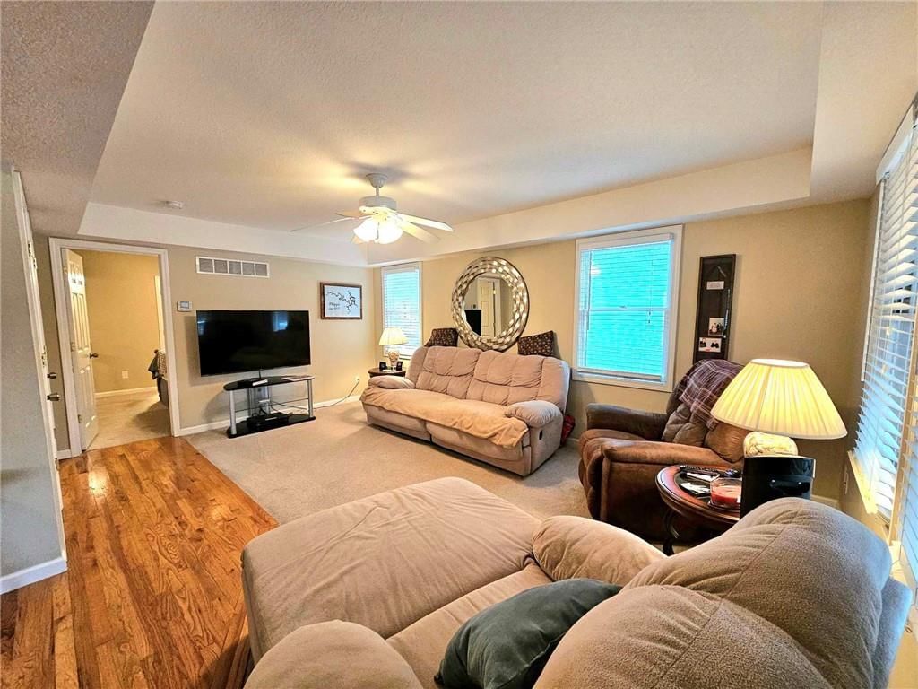 1185 Oval Road — photo 12