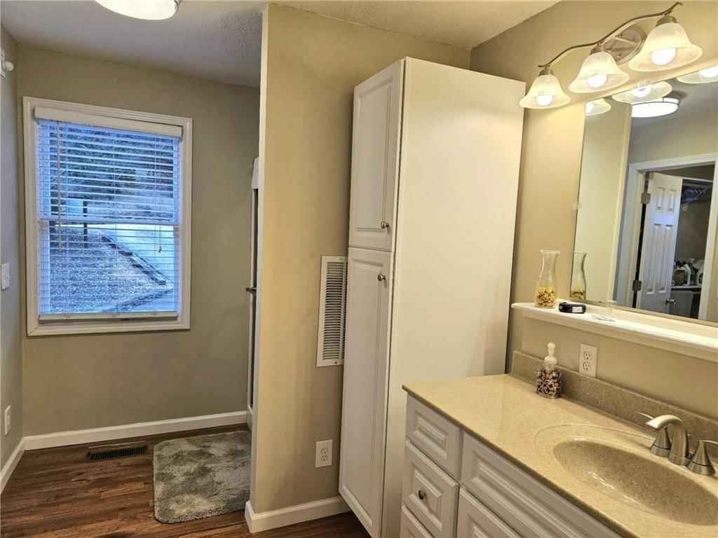 1185 Oval Road — photo 20