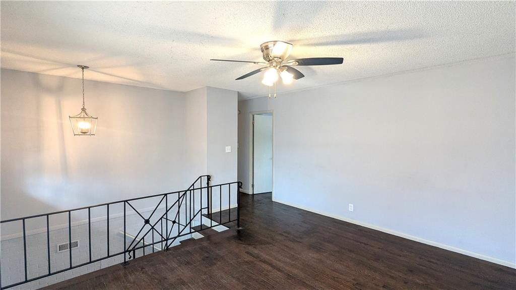 901 N Choctaw Avenue — photo 9