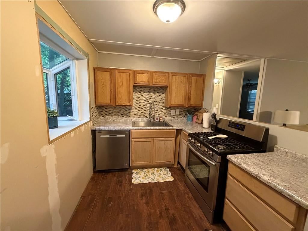 4515 N Troost Avenue — photo 8