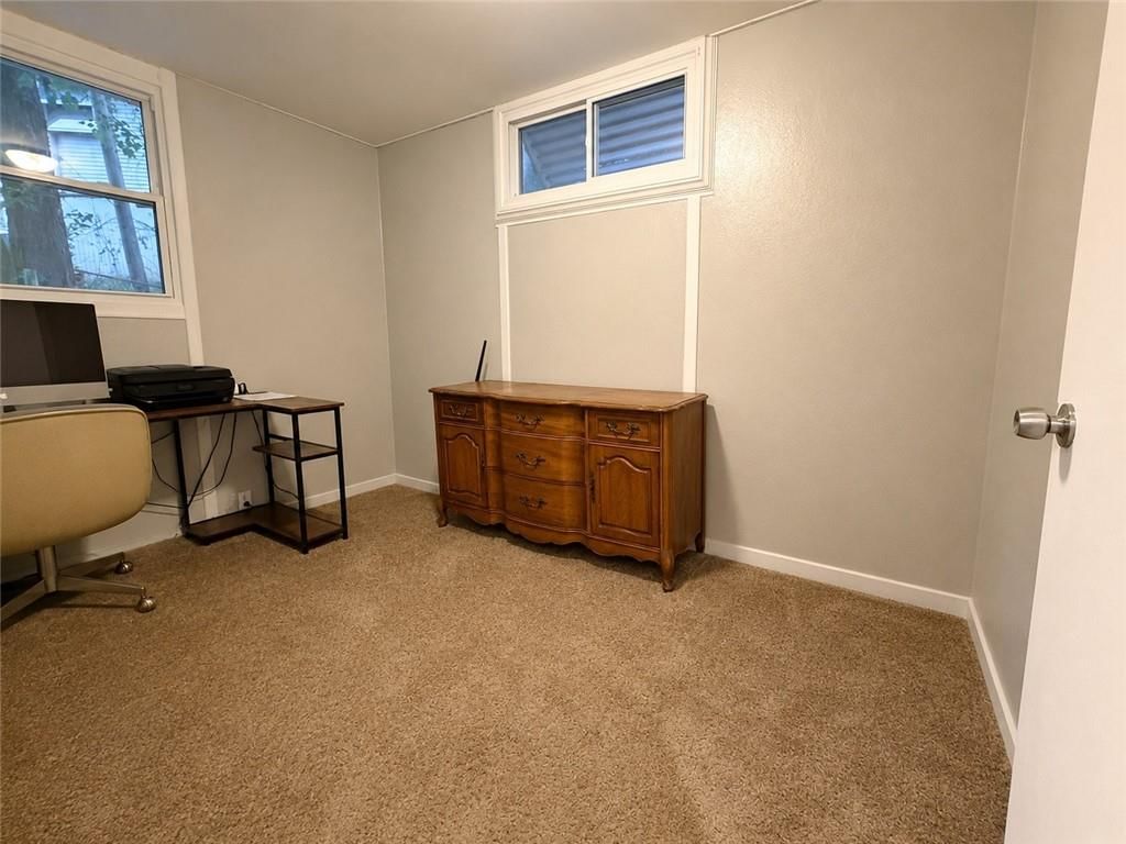 4515 N Troost Avenue — photo 13