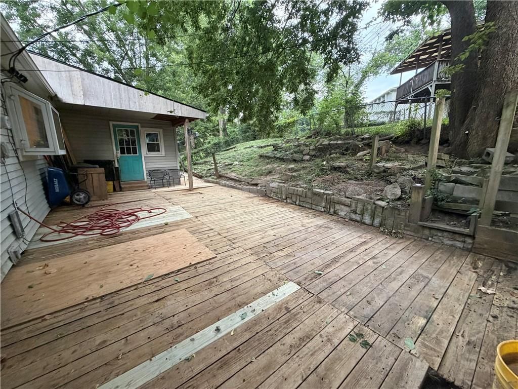 4515 N Troost Avenue — photo 14
