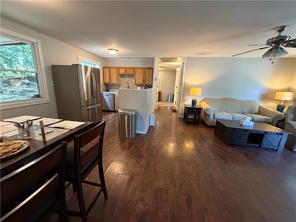 4515 N Troost Avenue, Kansas City, MO: listing photo 3