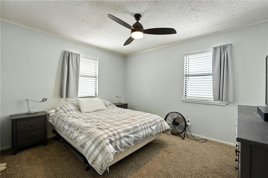 800 E Pearl Street — photo 11