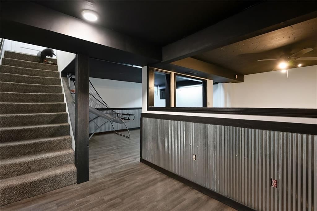 800 E Pearl Street — photo 19