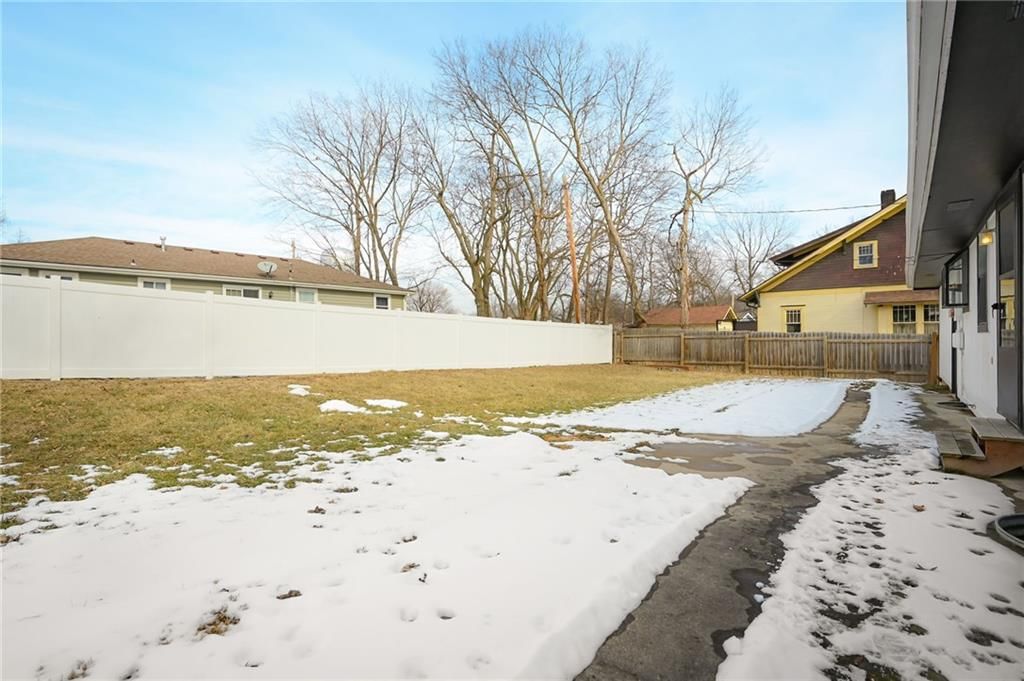 800 E Pearl Street — photo 26