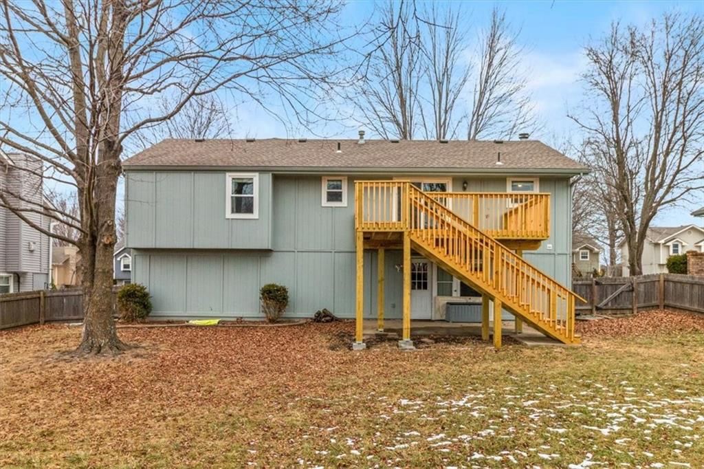 1048 SW Twin Creek Drive — photo 24