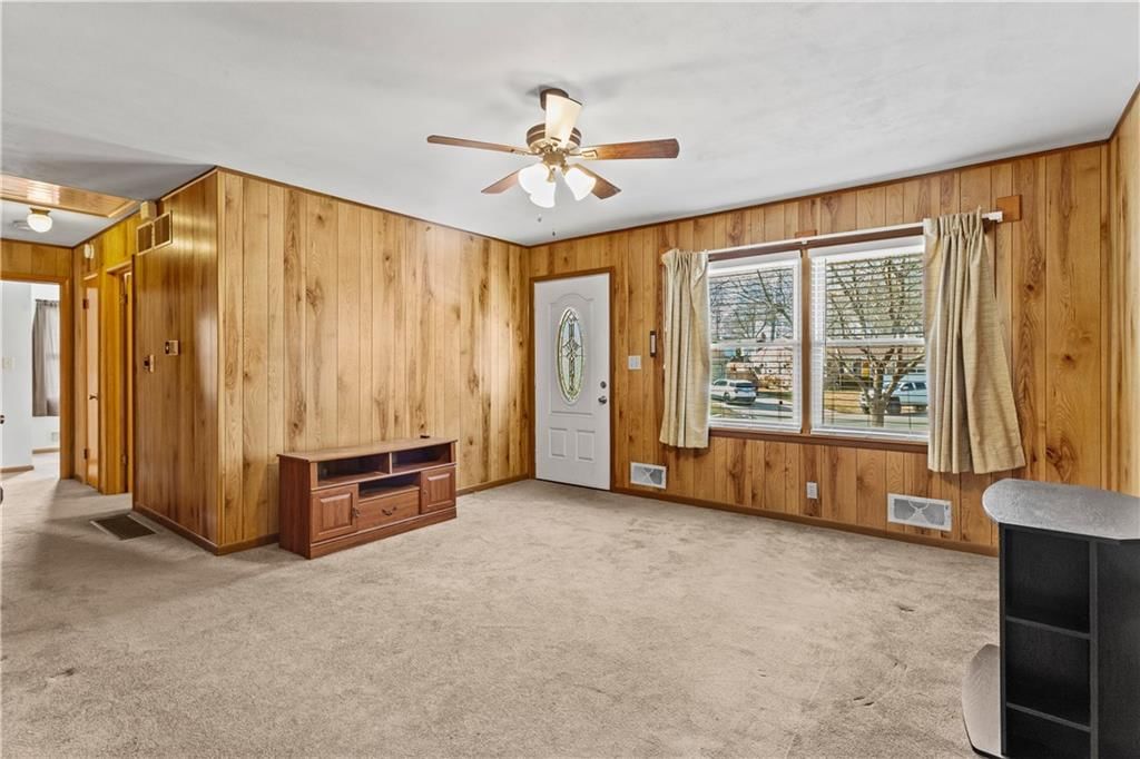 3709 S Main Street — photo 11
