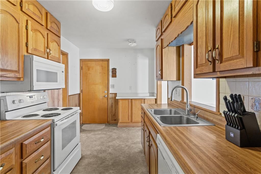 3709 S Main Street — photo 13