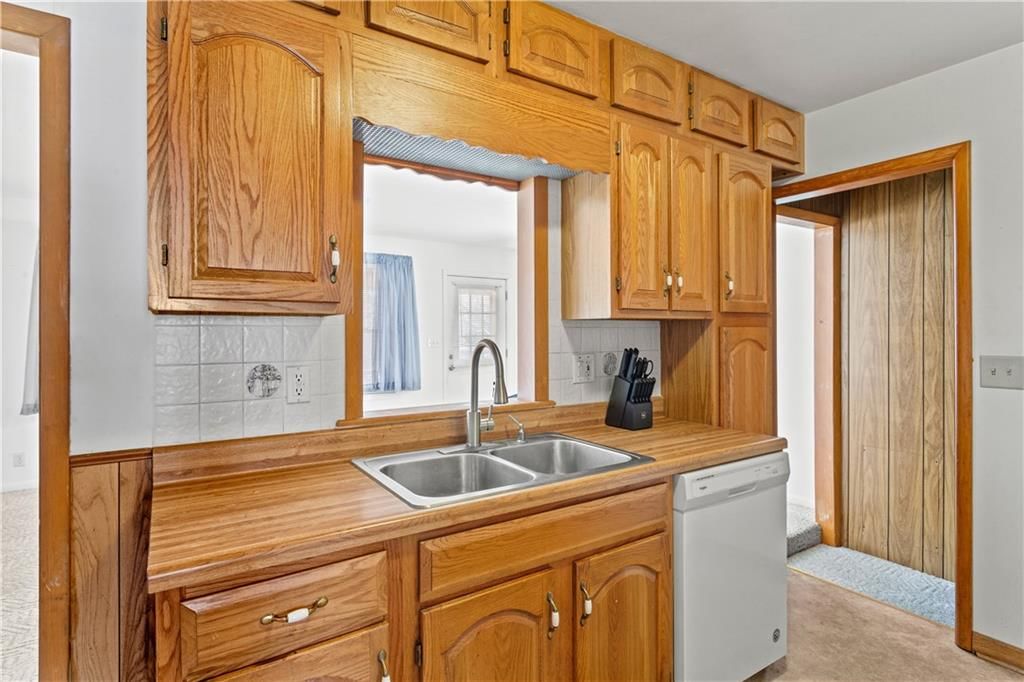 3709 S Main Street — photo 16