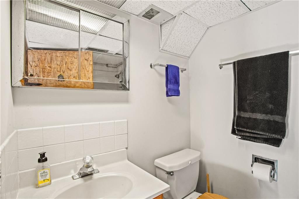 3709 S Main Street — photo 30