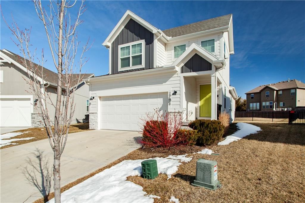 27614 E Red Fox Street — photo 4