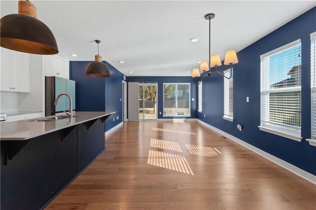 27614 E Red Fox Street — photo 9