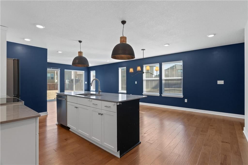 27614 E Red Fox Street — photo 12